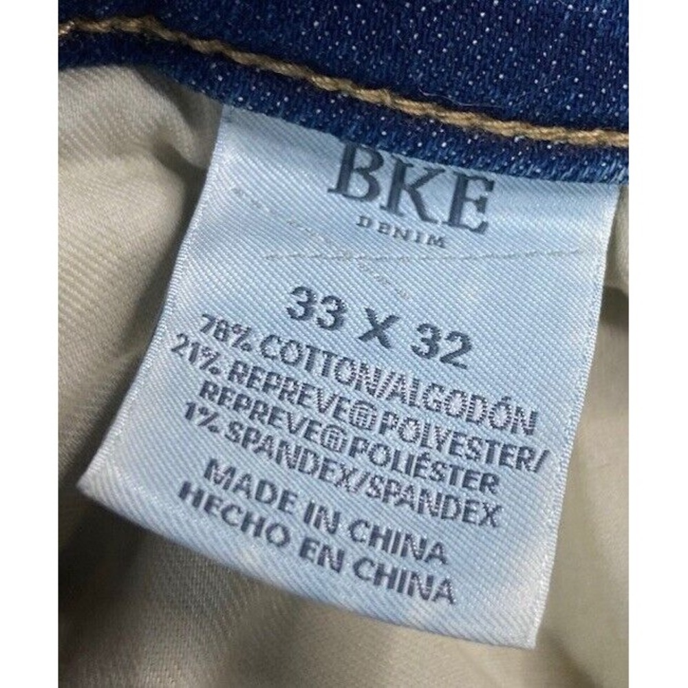 Dark Wash Flared Women’s Jeans - Picture 4 of 13